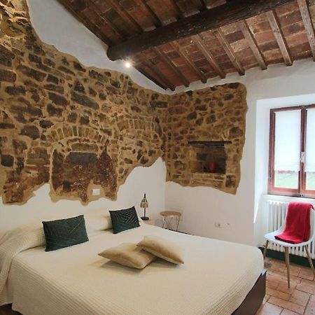 Casa Costa Delle Caserme مونتالشينو المظهر الخارجي الصورة