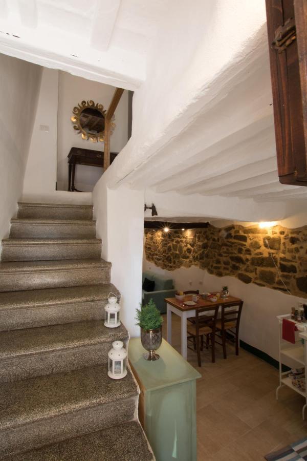 Casa Costa Delle Caserme مونتالشينو المظهر الخارجي الصورة